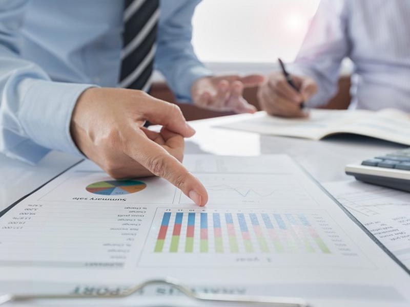 Cách phân biệt OCF với lợi nhuận ròng và dòng tiền tự do (FCF)
